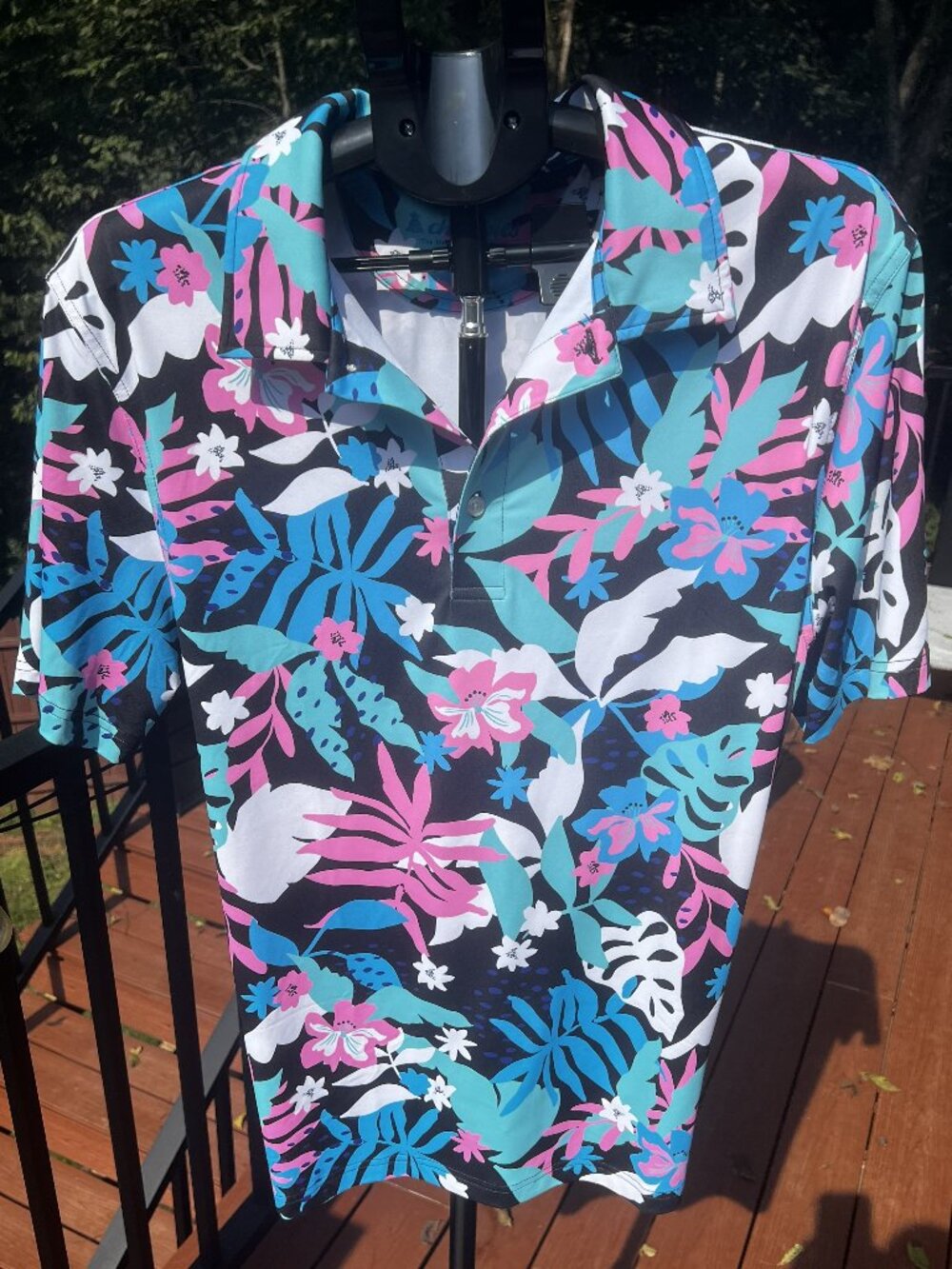 Chubbies Men’s Bright & Colorful Shirt